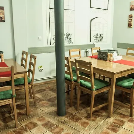 Hostel Antique *