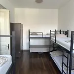 Хостел Antique Бухарест