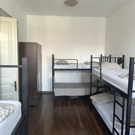 Hostel Antique Bukareszt