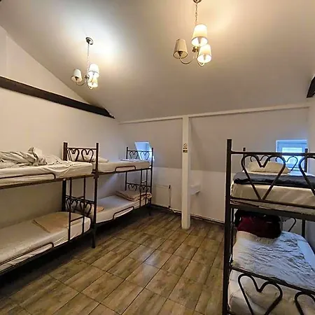 Antique Hostel Bucharest