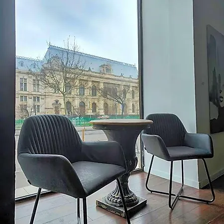 Hostel Antique Bucharest