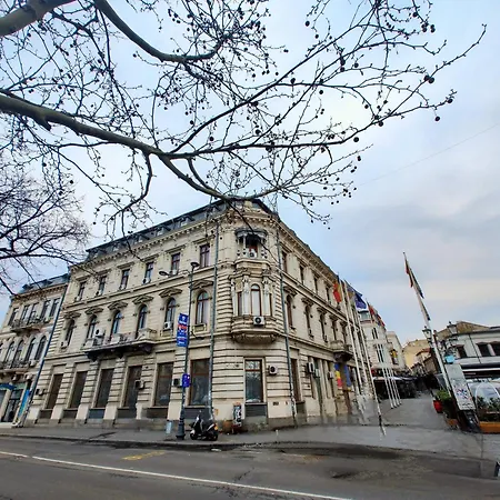 Antique Vandrerhjem Bukarest